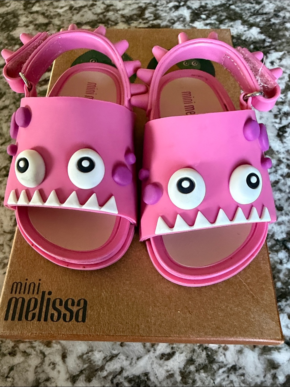 Mini Melissa mini beach Dino slide